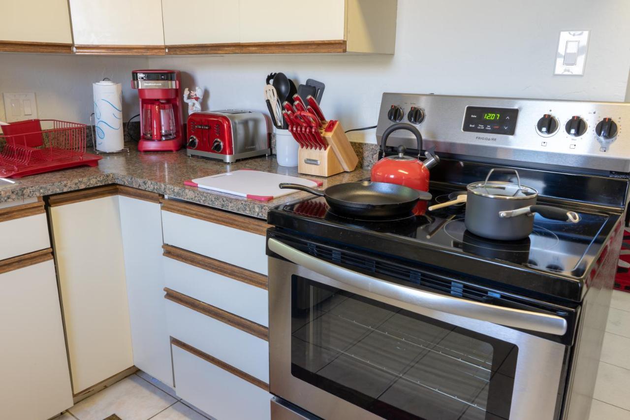 Beach Chairs, Good Kitchen, Strong Wifi On 14Th Ave 포트 로더데일 외부 사진